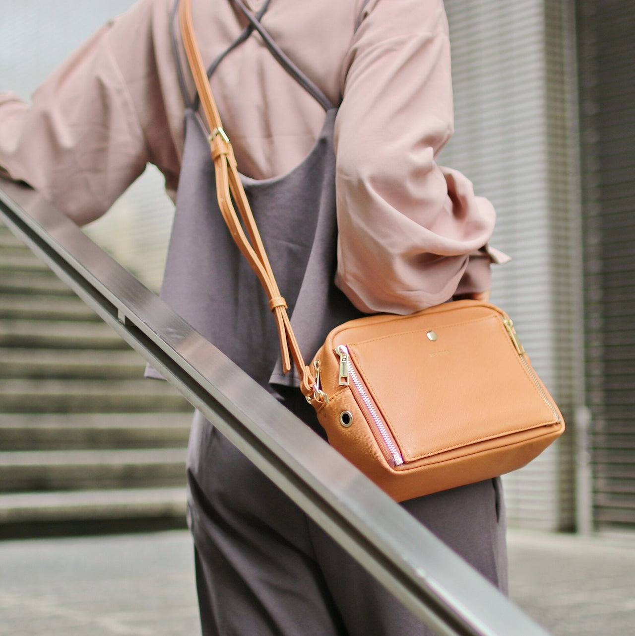 (Goods - Bags) REA RARE Concealable Ita Bag Mini