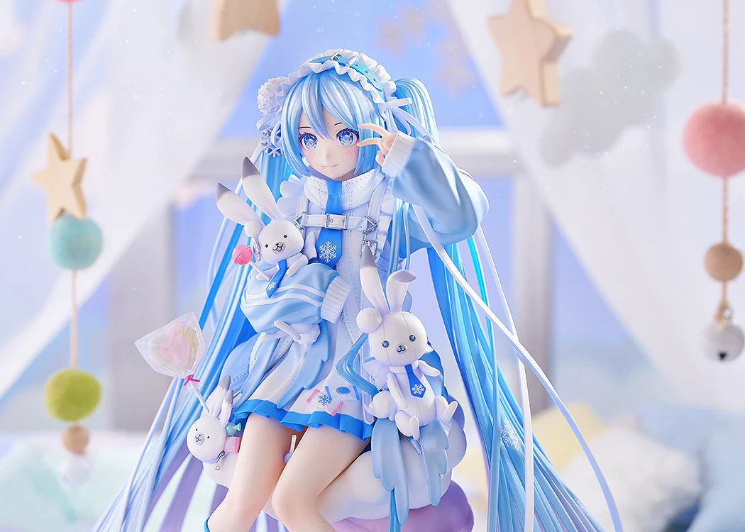 (1/7 Scale Figure) Vocaloid Snow Miku: Yukiiro Pop Ver.