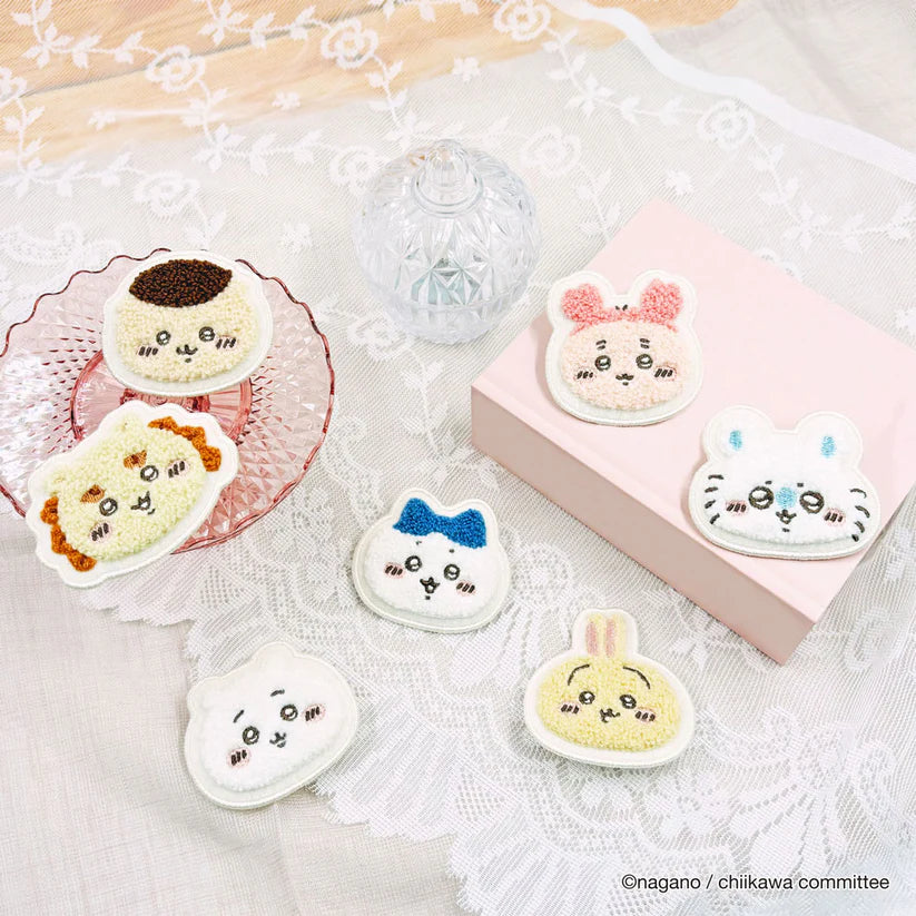 (Goods - Badge) Chiikawa Sagara Badge Furuhonya