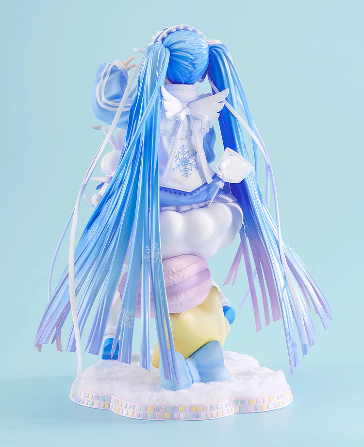 (1/7 Scale Figure) Vocaloid Snow Miku: Yukiiro Pop Ver.