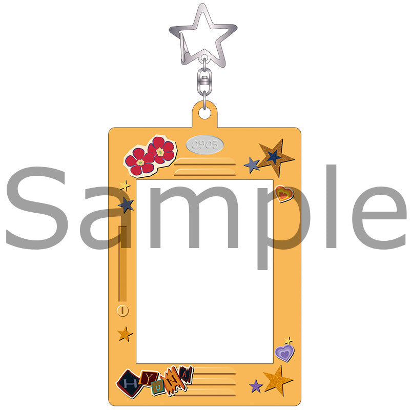 (Goods - Keychain) ALIEN STAGE Find your Plus One! Locker-Style Photocard Holder Hyuna