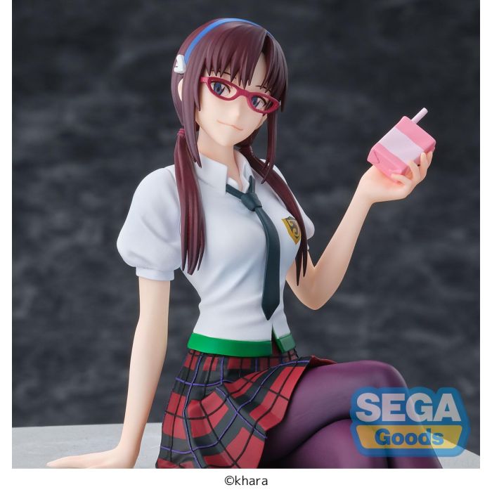 [Evangelion: New Theatrical Edition] Mari Makinami Illustrious PM Perching Figure