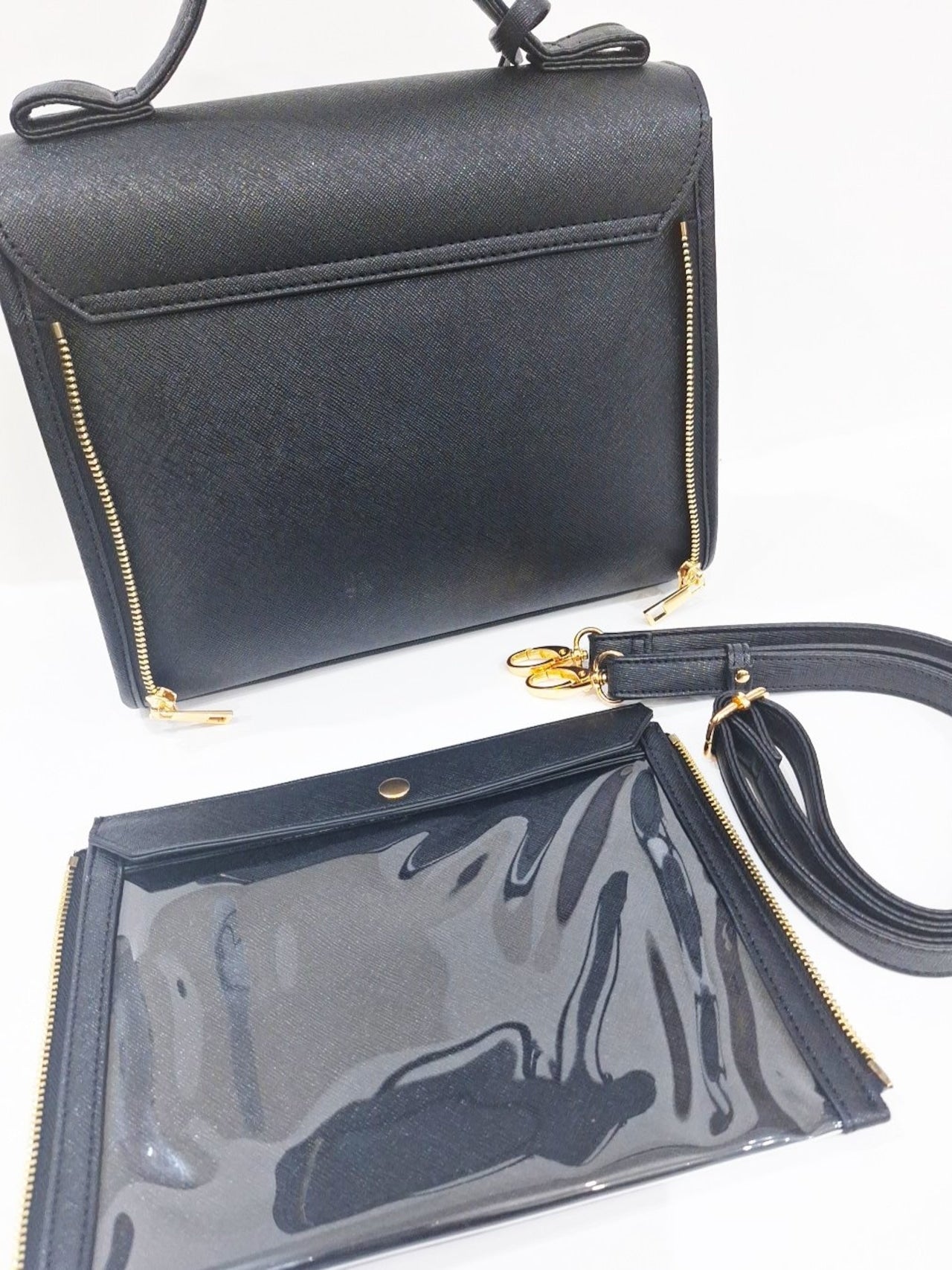 (Goods - Bags) REA RARE Concealable Ita Bag