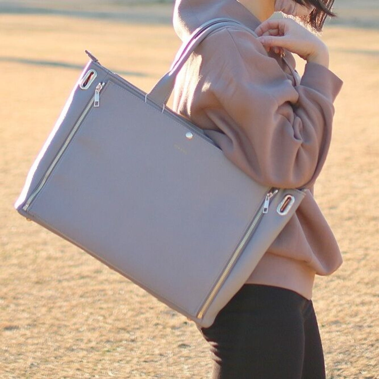 (Goods - Bags) REA RARE Concealable Ita Bag L Size Tote