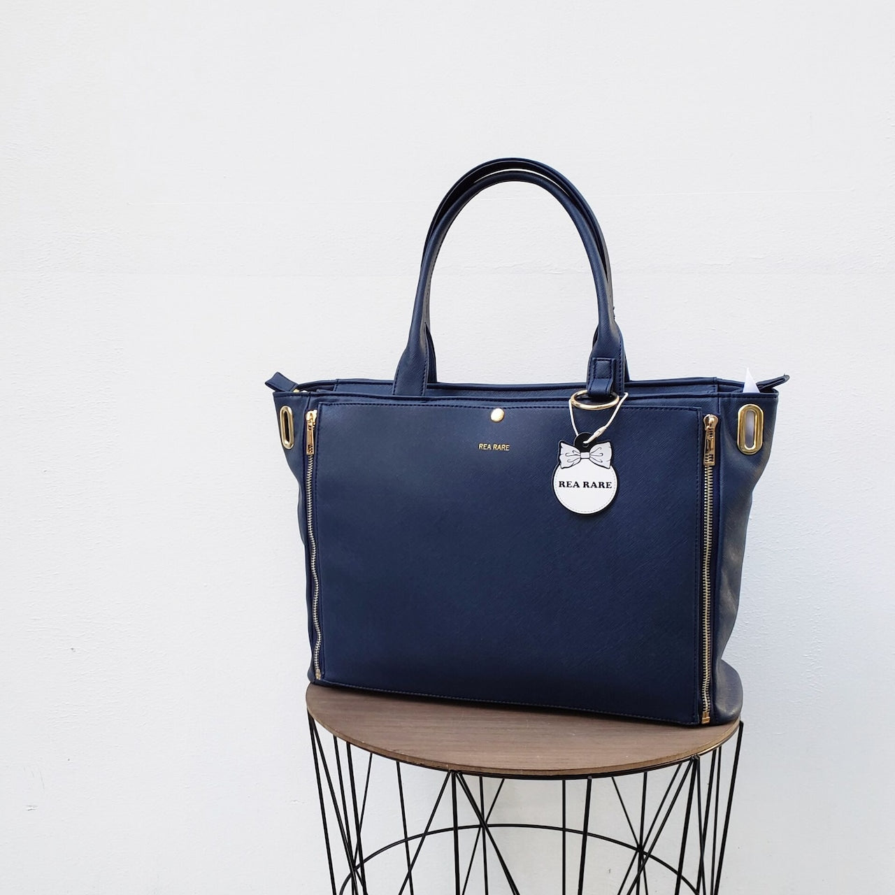 (Goods - Bags) REA RARE Concealable Ita Bag L Size Tote