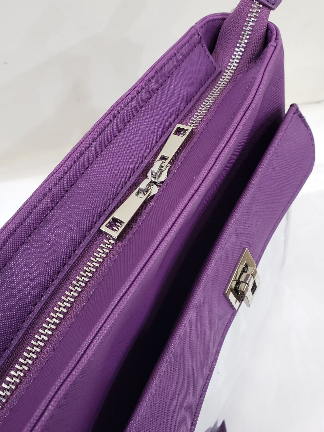 (Goods - Bags) Haruna Luna x REA RARE Concealable Ita Bag 2 Way