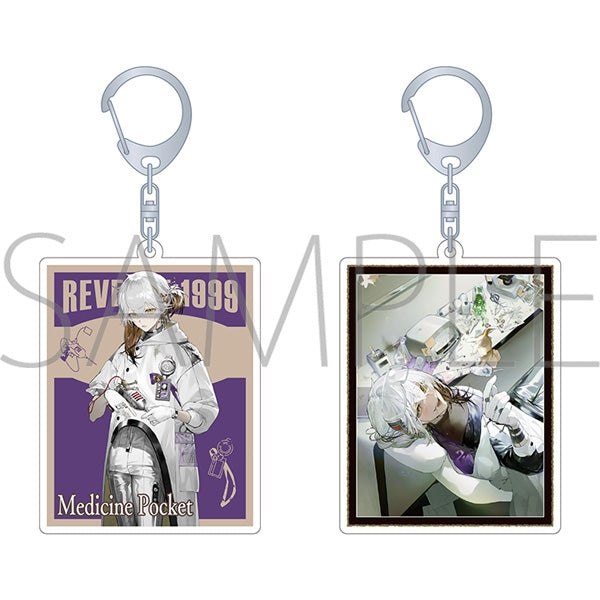 [Reverse: 1999] Changing Keychain / Medicine Pocket