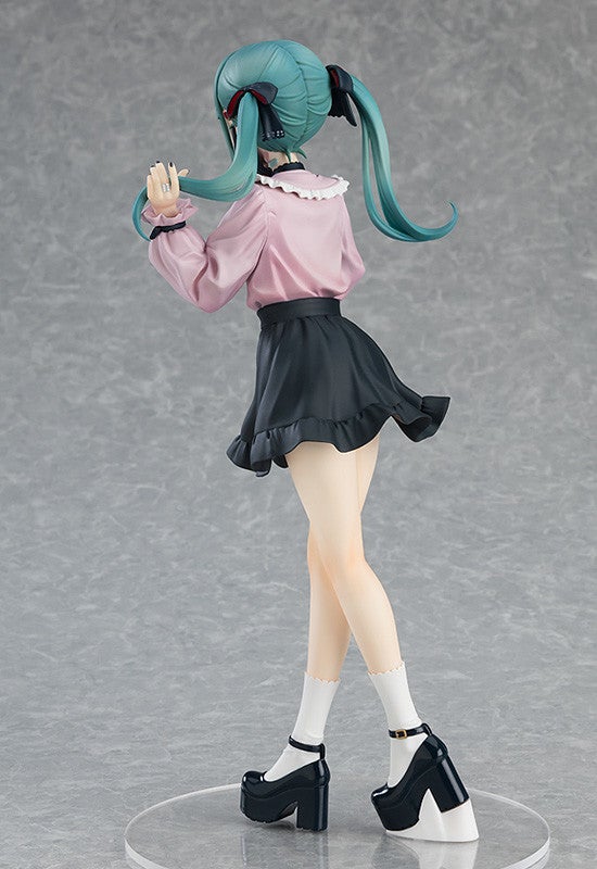 [Vocaloid] Hatsune Miku: The Vampire Ver. – POP UP PARADE L