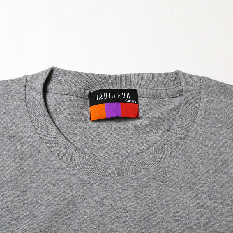 [Evangelion] RADIO EVA T-Shirt THE BEAST GRAY x BURGUNDY